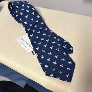 Vineyard Vines Navy and White Logo Tie
